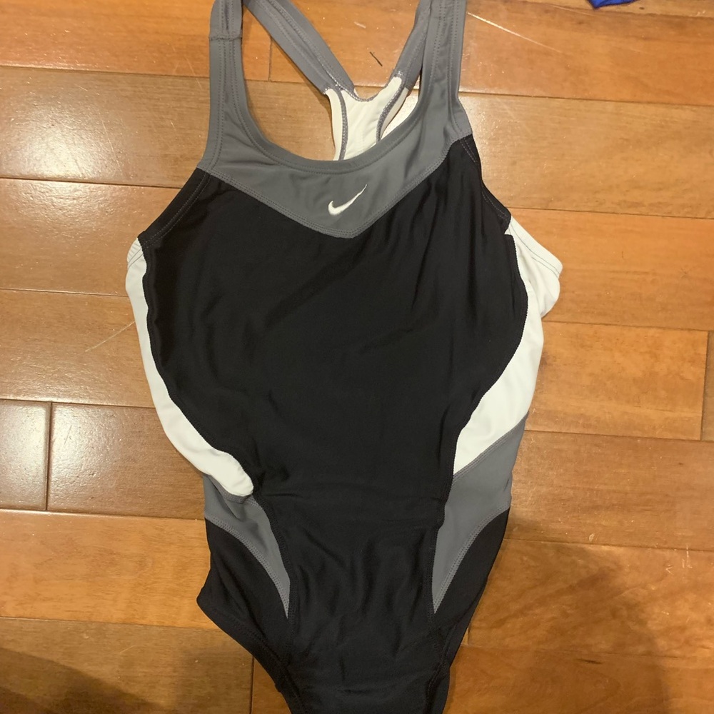 Nike one piece bathing suit